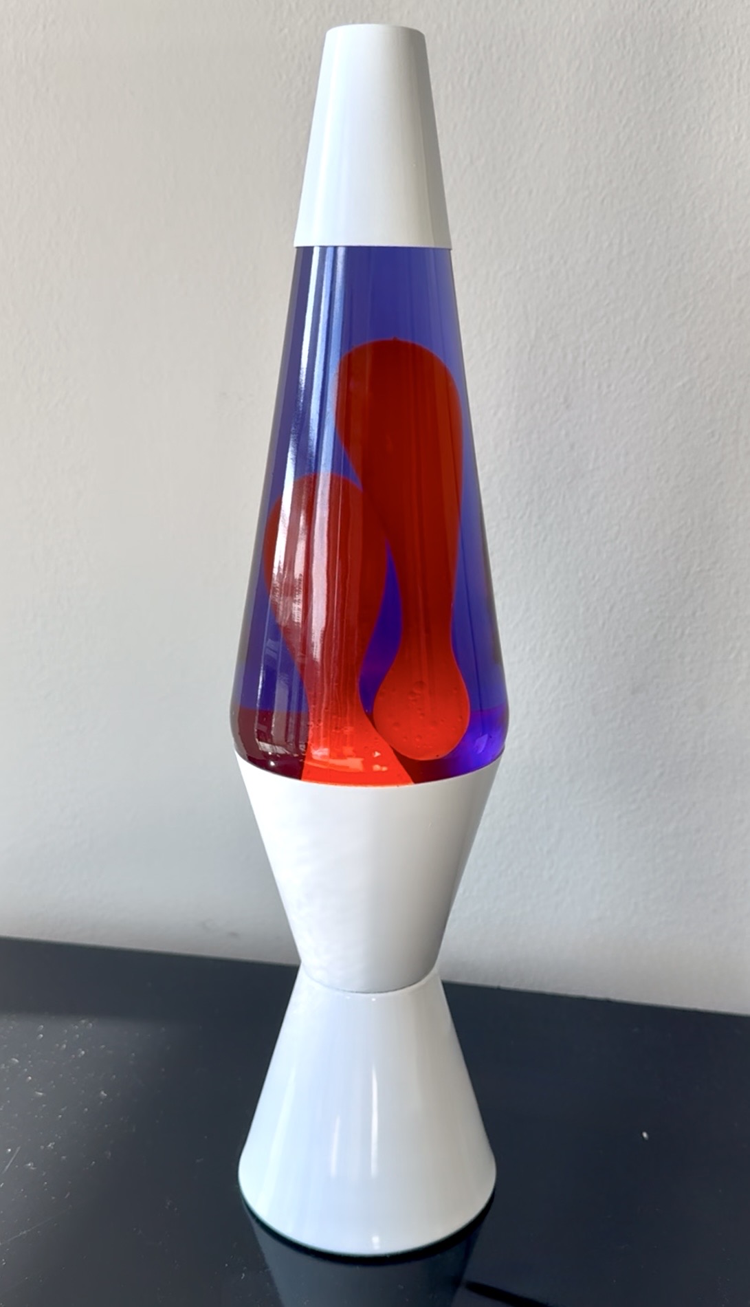 White · Orange motion lamp with purple liquid