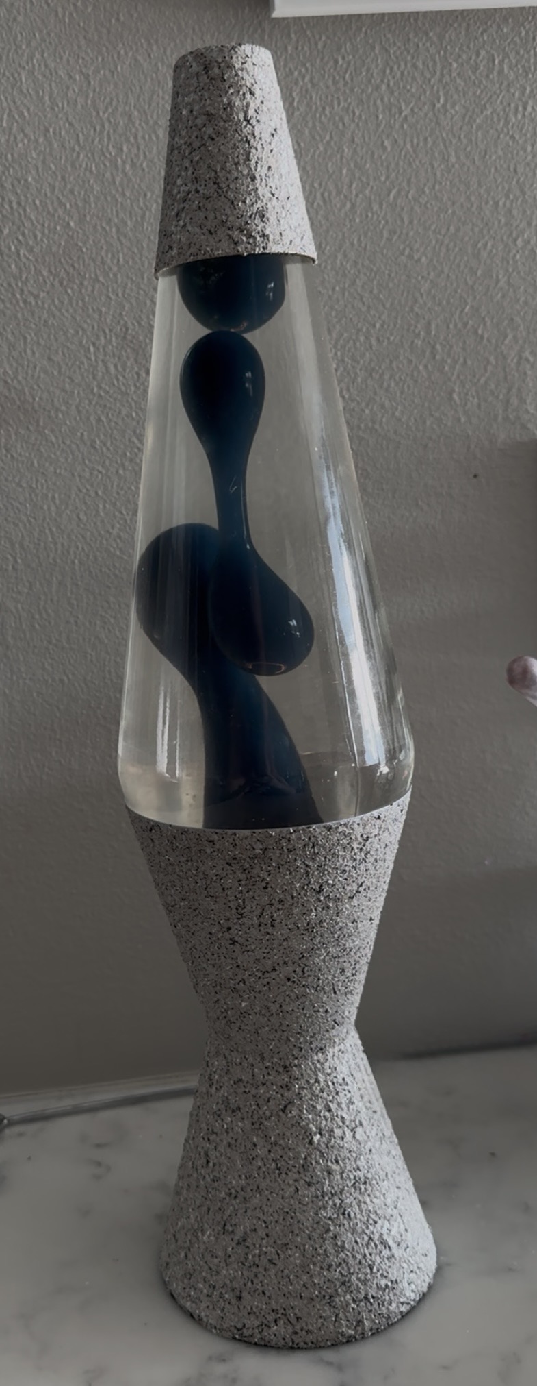 Stone · Navy motion lamp